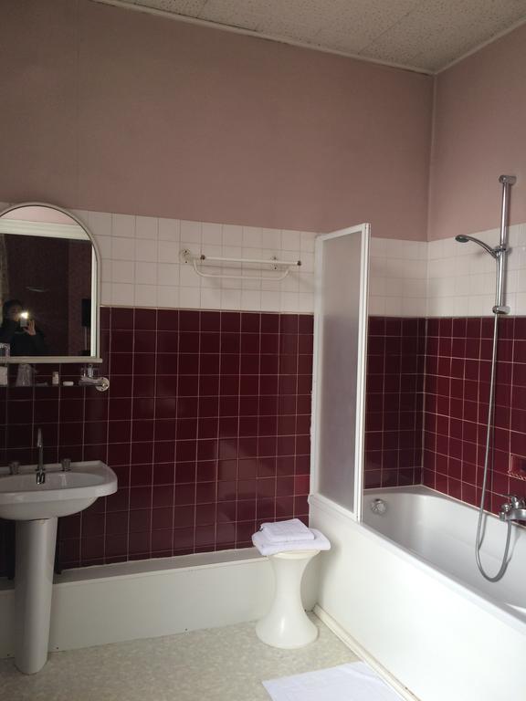 Charleville-Mézières Hotel De Paris מראה חיצוני תמונה