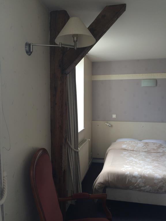 Charleville-Mézières Hotel De Paris מראה חיצוני תמונה